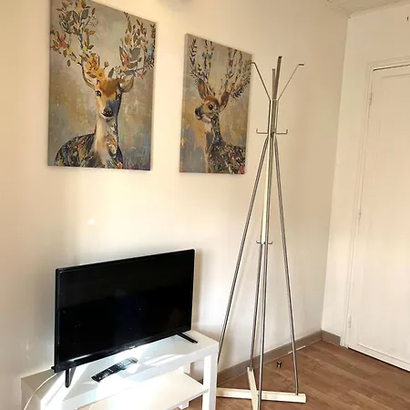 Apartment Sous Bois Tres En Plein Centre Et Verdure *