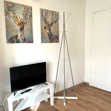 Apartment Sous Bois Tres En Plein Centre Et Verdure Rosny-sous-Bois