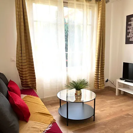 Apartment Sous Bois Tres En Plein Centre Et Verdure Rosny-sous-Bois