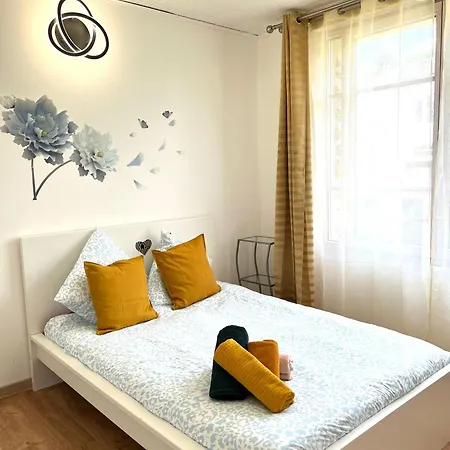 Apartment Sous Bois Tres En Plein Centre Et Verdure *
