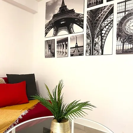 Apartment Sous Bois Tres En Plein Centre Et Verdure *